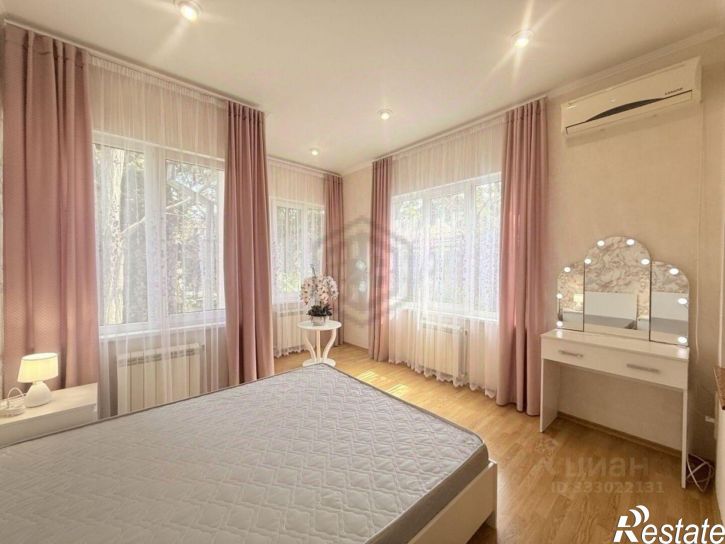 2-комн квартира Ялта, Кирова ул., 12/3