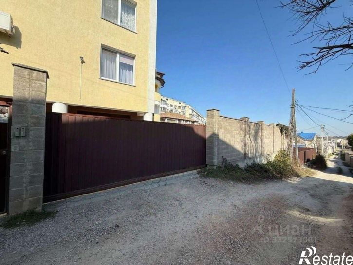 3-комн квартира Генерала Хрюкина ул,дом 12б