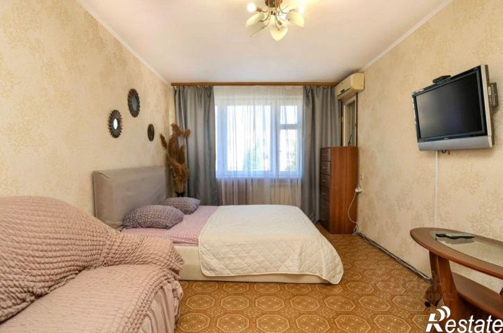 3-комн квартира Севастополь, улица Бориса Михайлова, 19