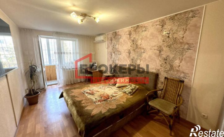 3-комн квартира ул Ефремова, 24,  д. 24