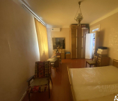 3-комн, 83кв м, этаж 3/3 Алушта, Ялтинская улица, 13