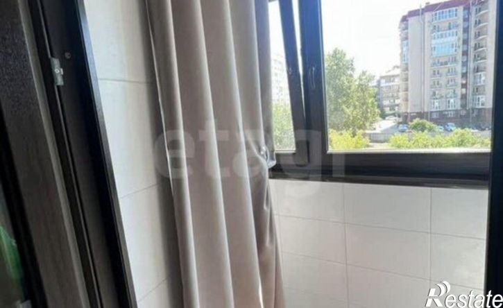 3-комн квартира Севастополь, проспект Генерала Острякова, 1