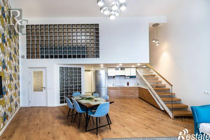 3-комн квартира улица Парковая, д 7