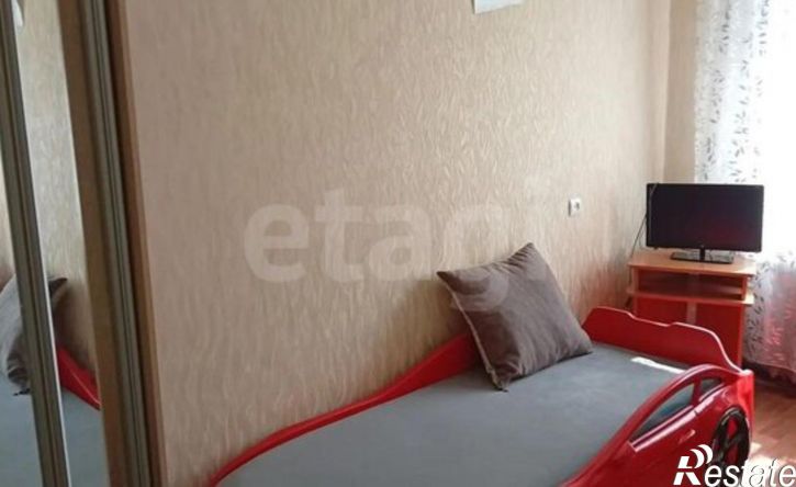 3-комн квартира Керчь, Заречная улица, 28