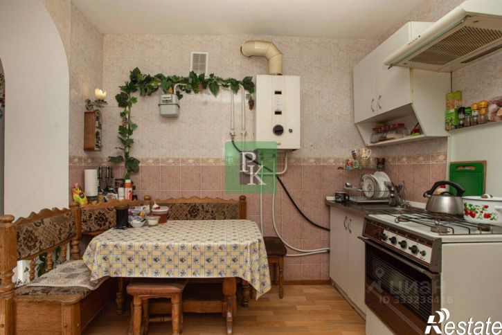 4-комн квартира улица Адмирала Юмашева, д 19в
