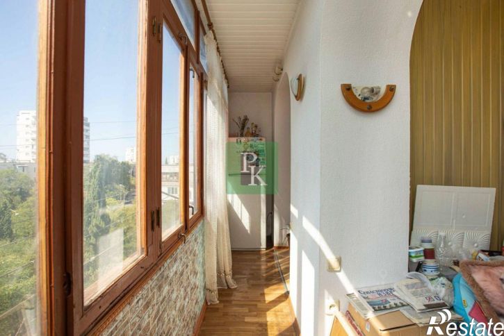 4-комн квартира улица Адмирала Юмашева, д 19в