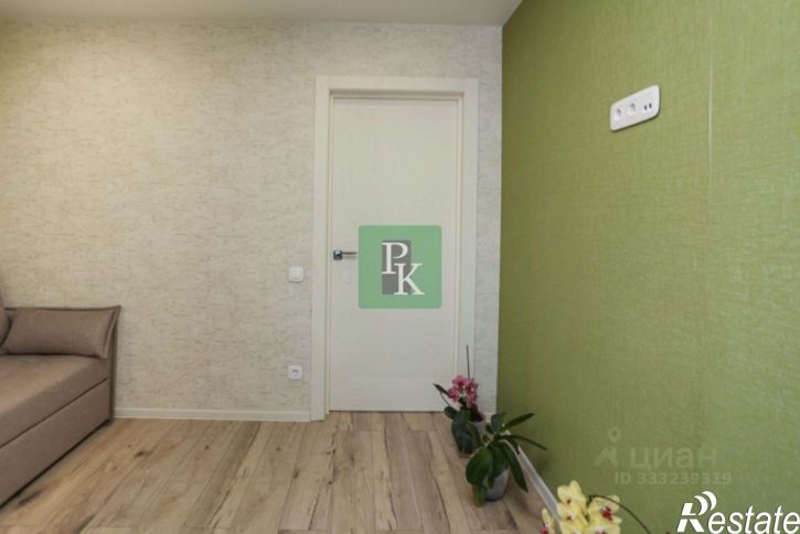 3-комн квартира улица Токарева, д 18б