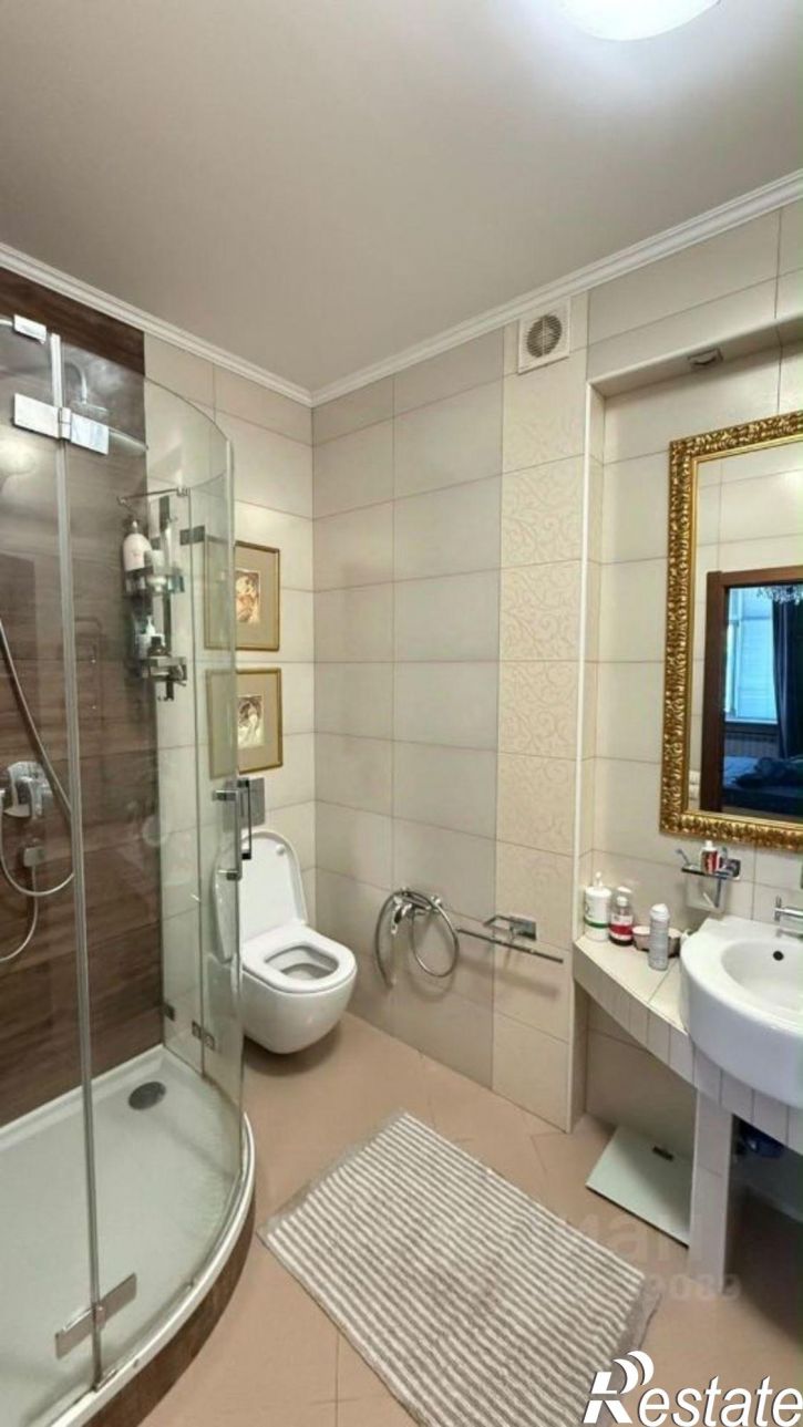 3-комн квартира Севастополь, улица Мечникова, 1