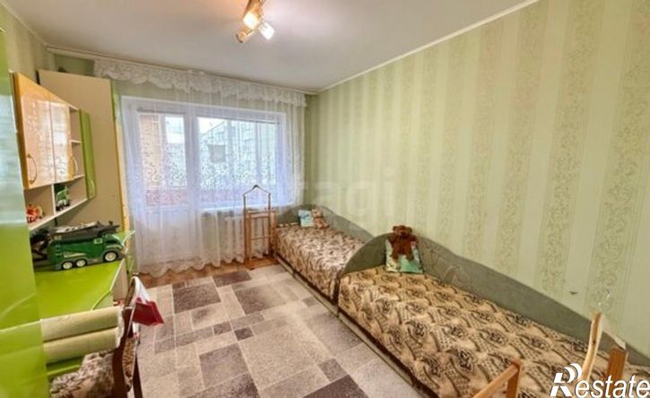 3-комн квартира Симферополь, улица Маршала Жукова, 15