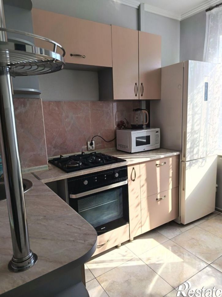 2-комн квартира Симферополь, улица Дружбы, 64