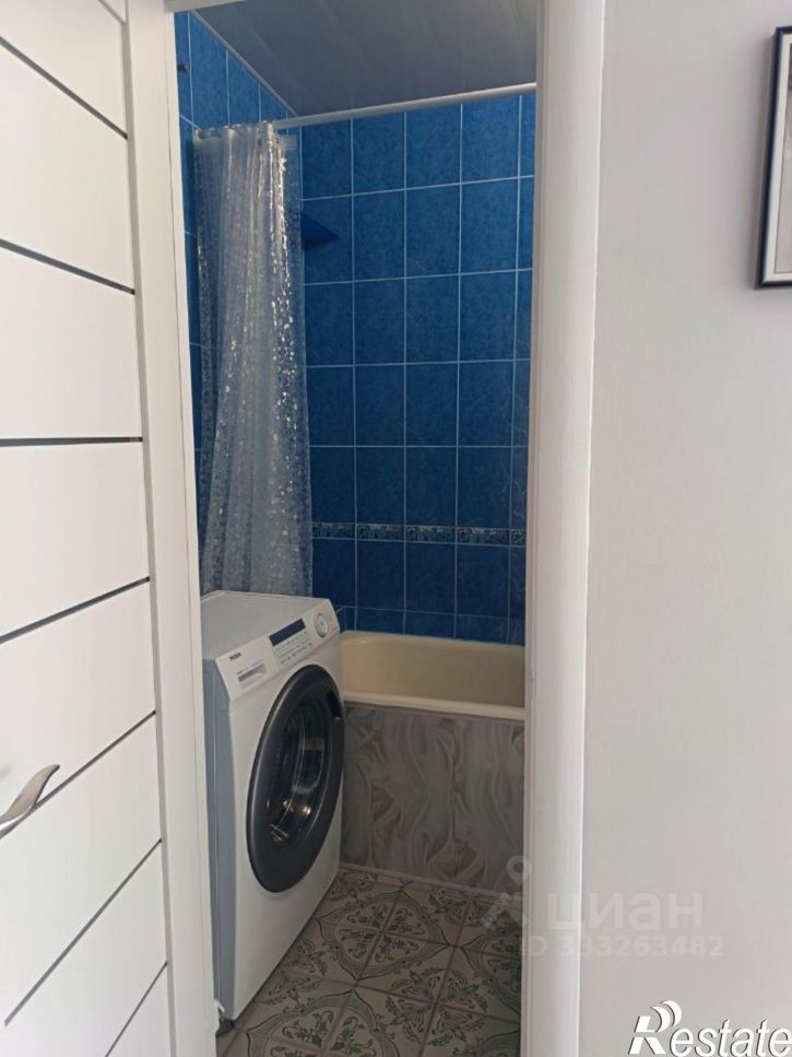 2-комн квартира Симферополь, улица Дружбы, 64
