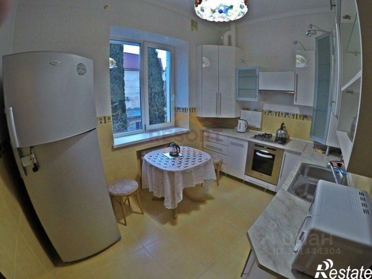 2-комн квартира Ялта г., Васильева ул., 11
