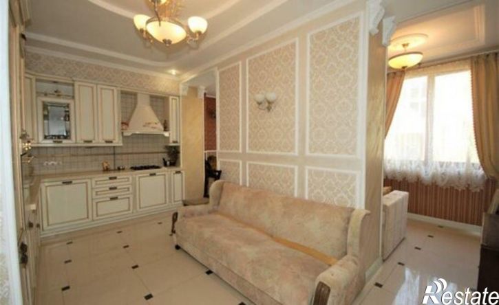 3-комн квартира Евпатория, улица Дёмышева, 110Ак1
