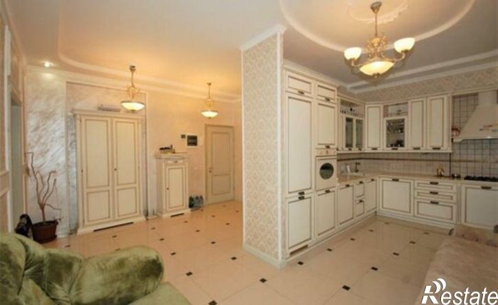 3-комн квартира Евпатория, улица Дёмышева, 110Ак1