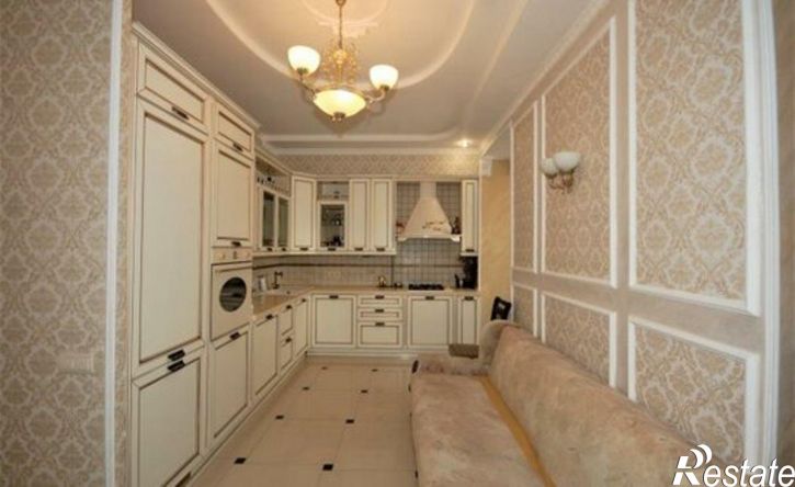 3-комн квартира Евпатория, улица Дёмышева, 110Ак1