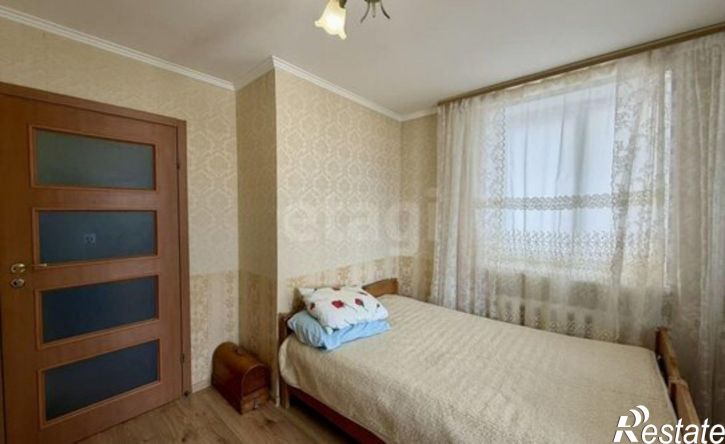 3-комн квартира Евпатория, проспект Победы, 47