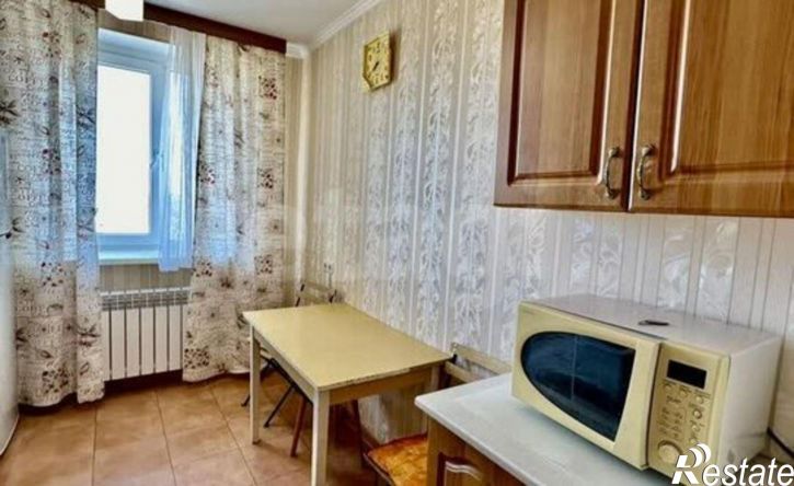 3-комн квартира Евпатория, проспект Победы, 47