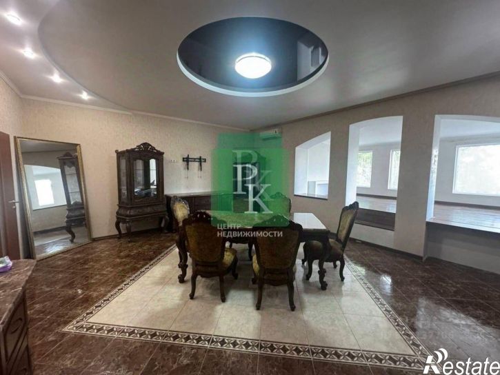 6-комн квартира улица Репина, д 15/3