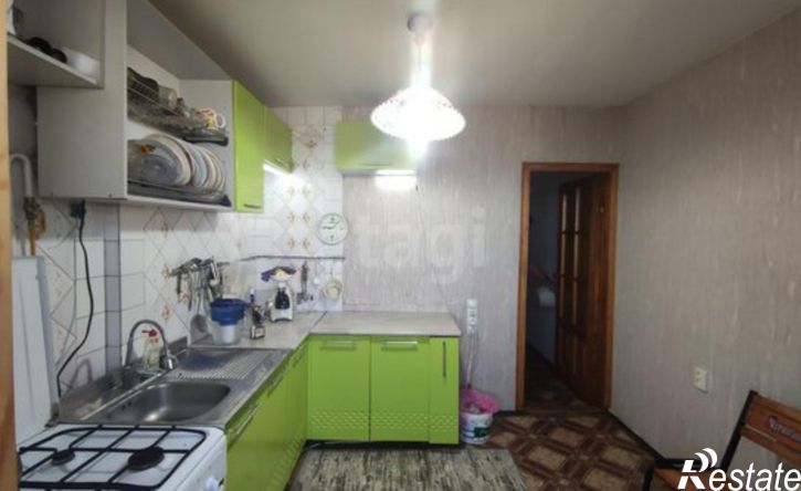 3-комн квартира Симферополь, Садовая улица, 78