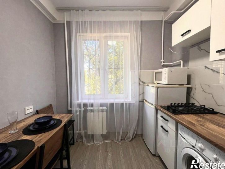 1-комн квартира пр-кт Октябрьской революции, д 35