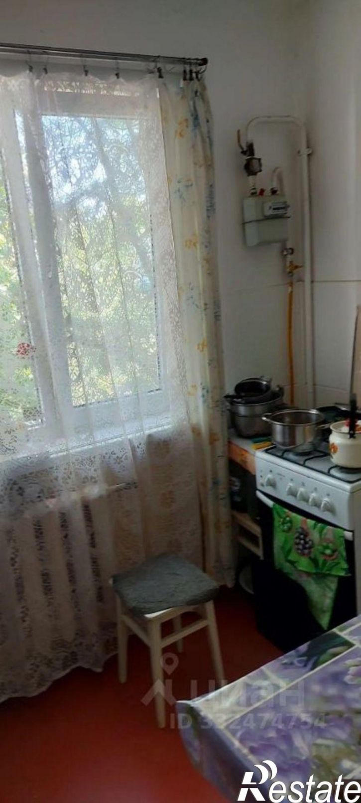 3-комн квартира Керчь, улица Льва Толстого, 138