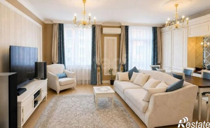 3-комн квартира Симферополь, Аэрофлотская улица, 5Б