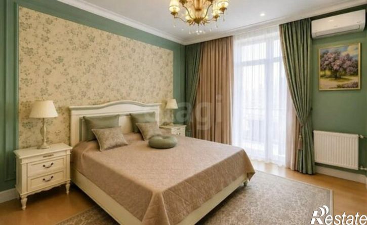 3-комн квартира Симферополь, Аэрофлотская улица, 5Б