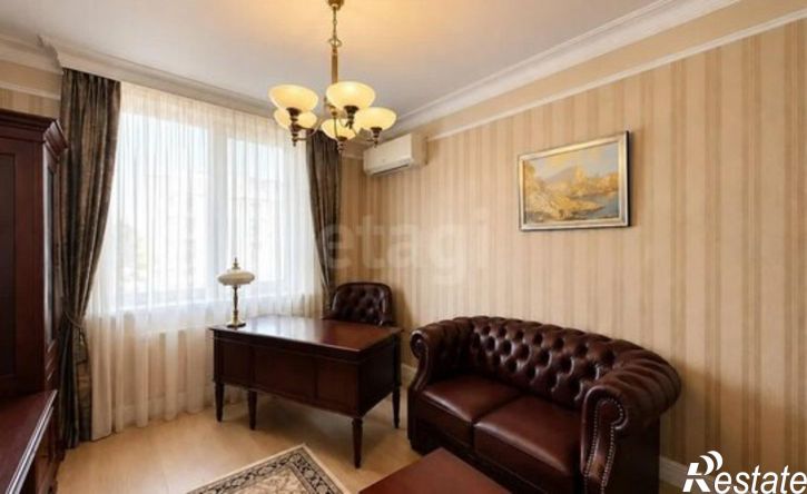 3-комн квартира Симферополь, Аэрофлотская улица, 5Б