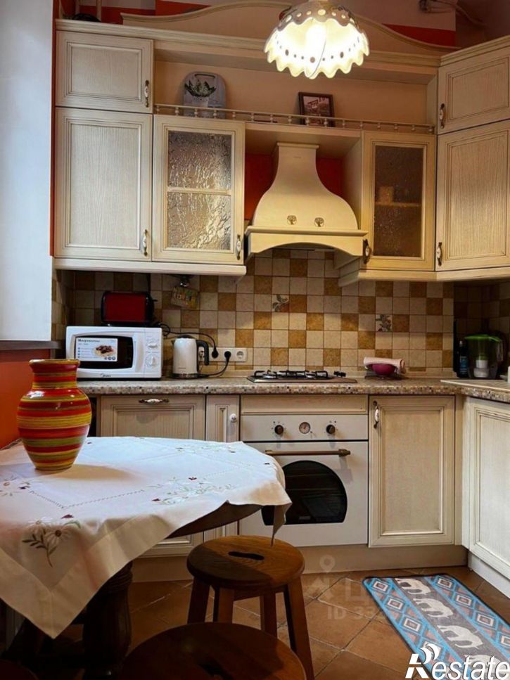 3-комн квартира Ялта г., Карла Маркса ул., д.10