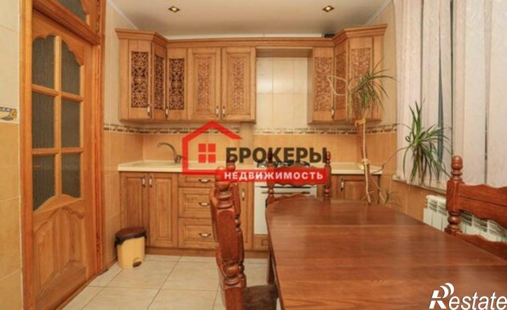 3-комн квартира Севастополь, улица Генерала Лебедя, 36