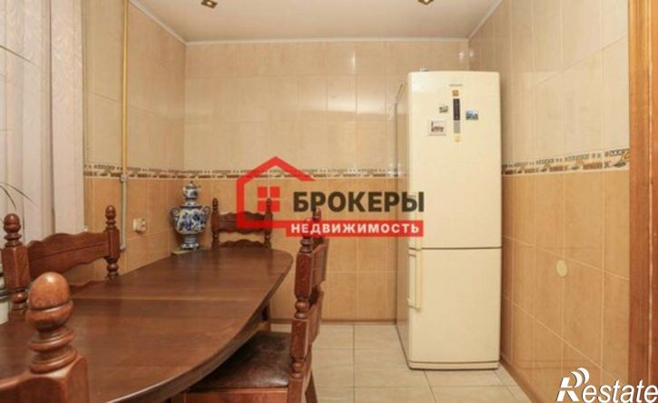3-комн квартира Севастополь, улица Генерала Лебедя, 36