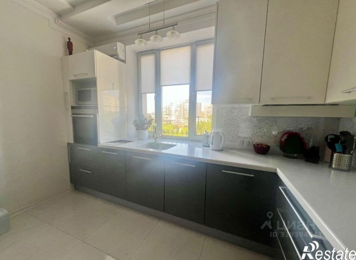 3-комн квартира Евпатория, проспект Ленина, 49