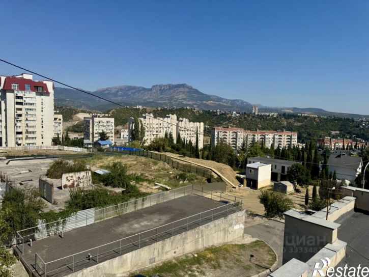 3-комн квартира 16, Алушта, Россия