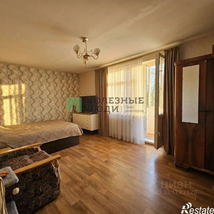 1-комн квартира Ленинский район, Хрусталёва ул., д.127