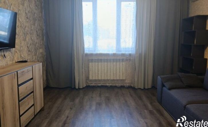 3-комн квартира Симферополь, улица Тренёва, 8