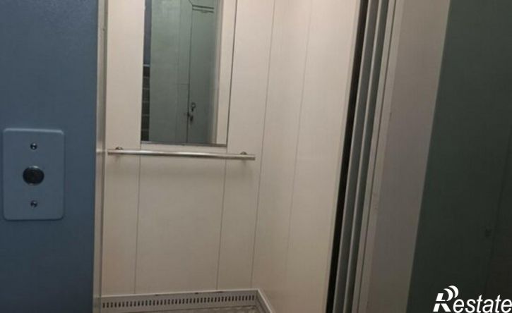3-комн квартира Симферополь, улица Тренёва, 8