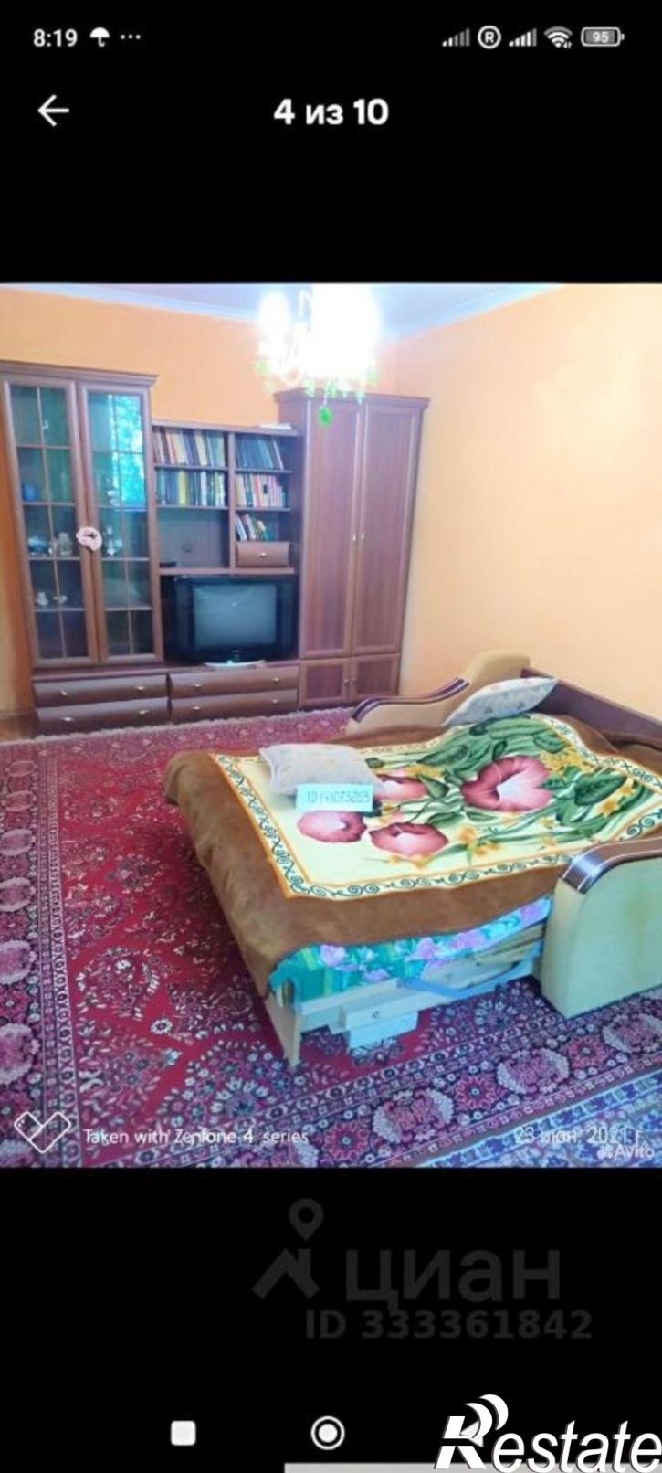 3-комн квартира ул Хрусталева, 139,  д. 139