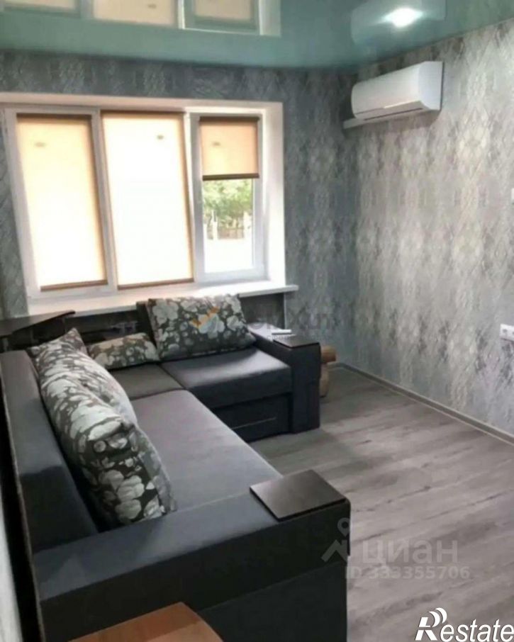 1-комн квартира пр-кт Победы, 8,  д. 8