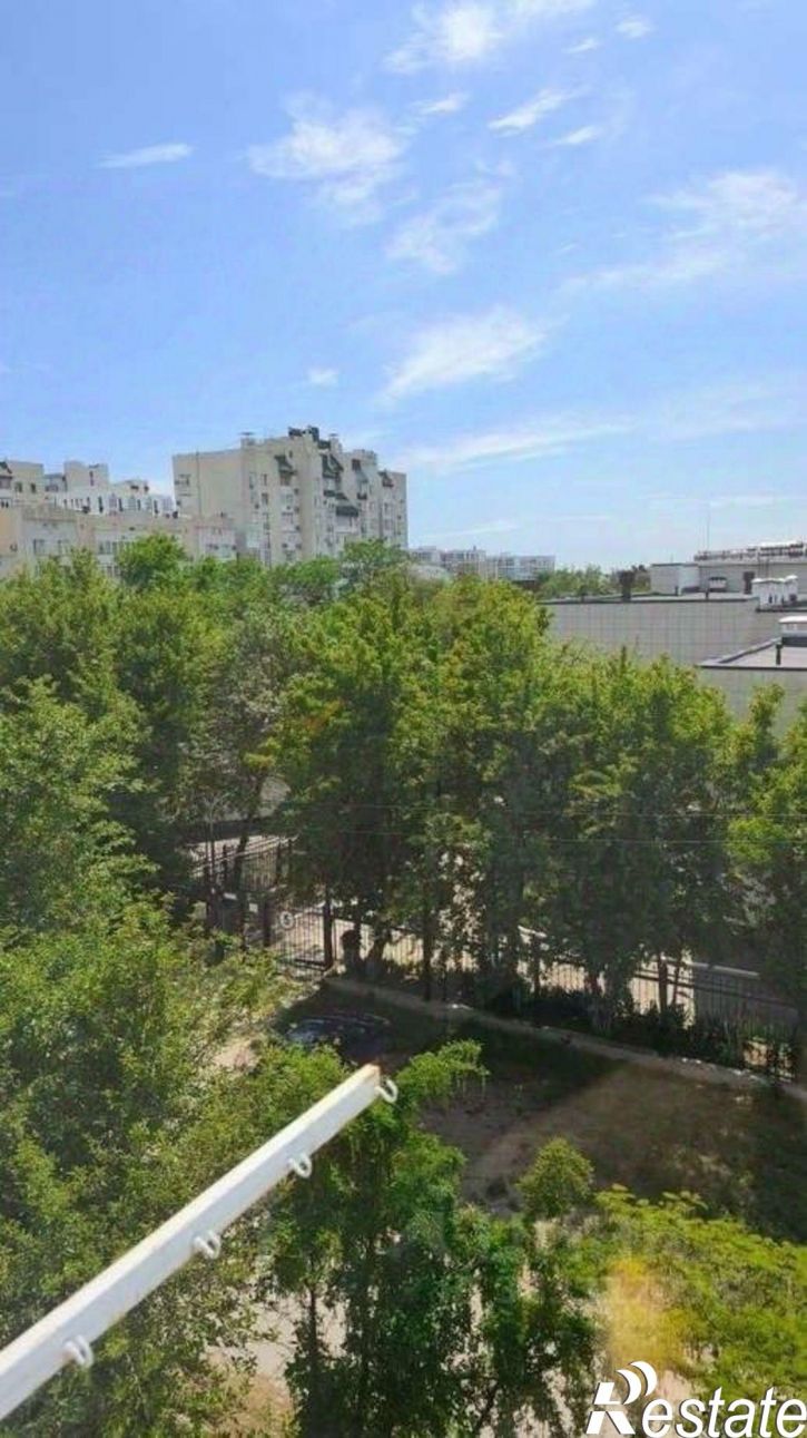 2-комн квартира Демышева ул,дом 120