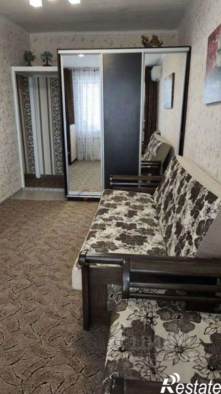 2-комн квартира Демышева ул,дом 120