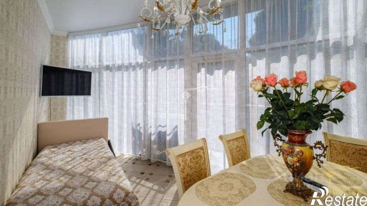 3-комн квартира г Ялта, город Алупка, улица им Карла Маркса