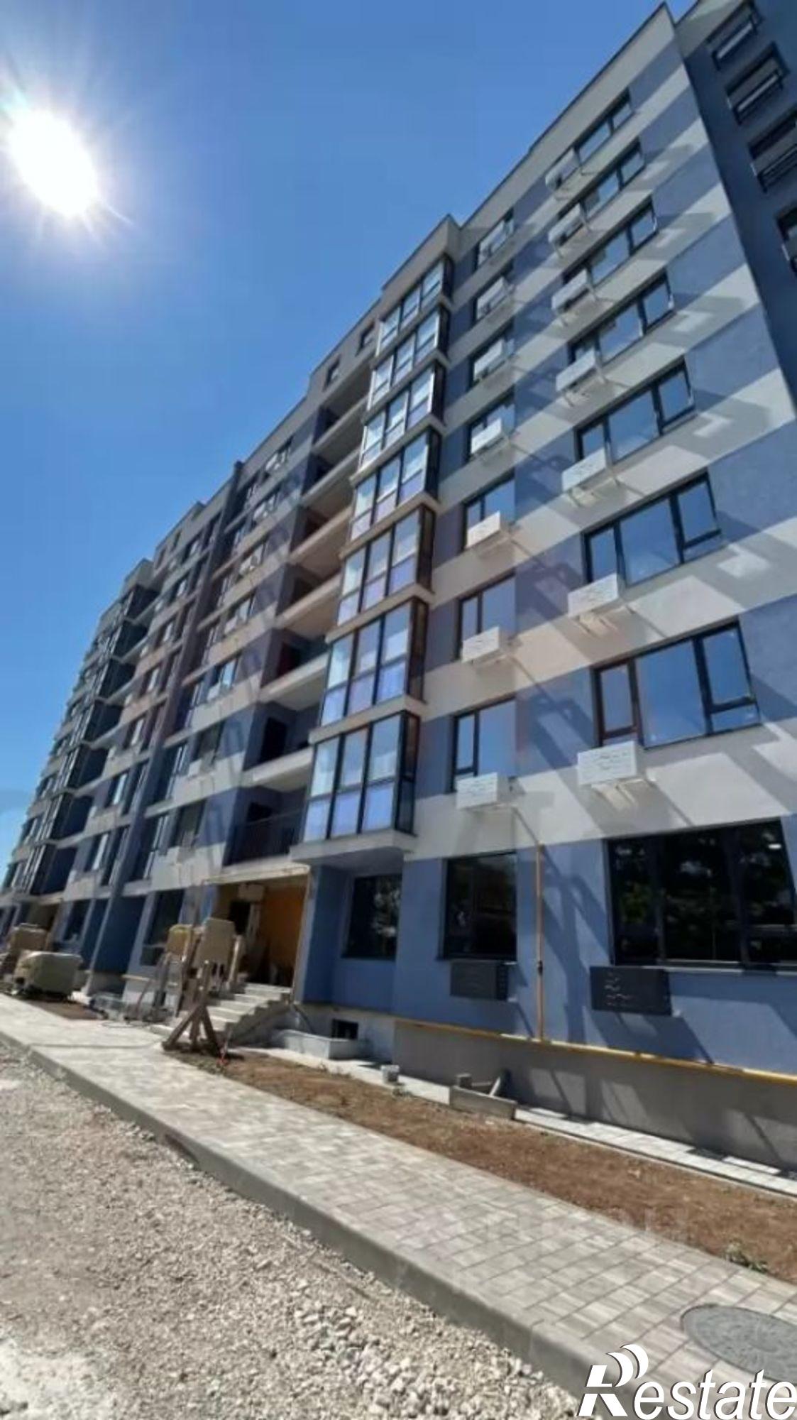 Купить квартиру за 8 790 880 рублей на ул Героев, 12