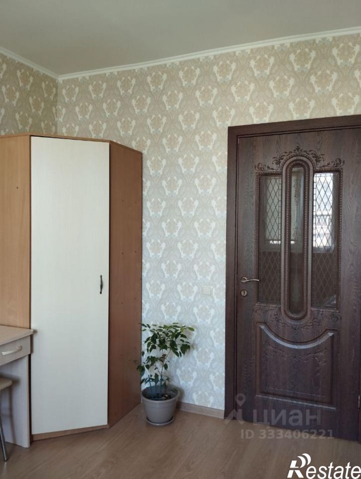 2-комн квартира ул Маршала Крылова, 13,  д. 13