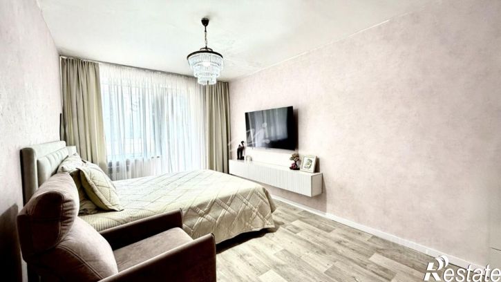 3-комн квартира ул Адмирала Юмашева, 16,  д. 16