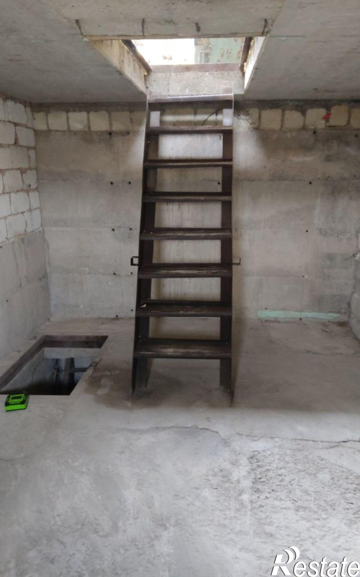 Купить гараж, место в паркинге за 1 050 030 рублей на ул Кронштадтская, 35