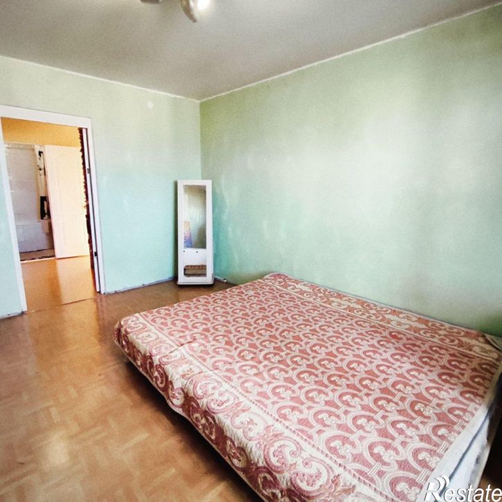 2-комн квартира ул Сафронова, 5,  д. 5
