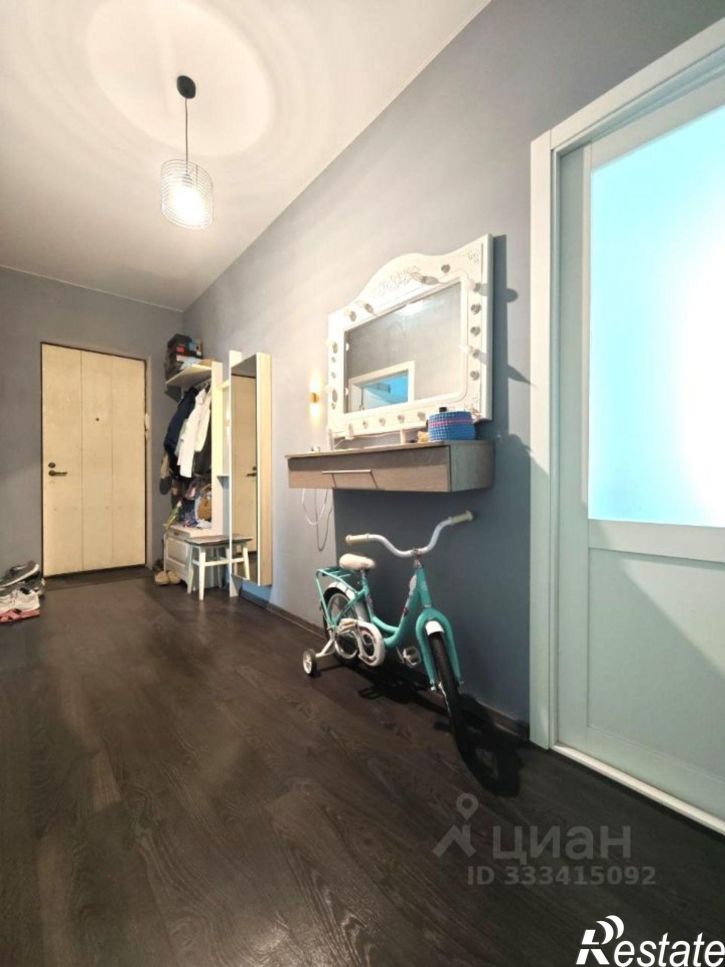 2-комн квартира ул Героев Севастополя, 10,  д. 10