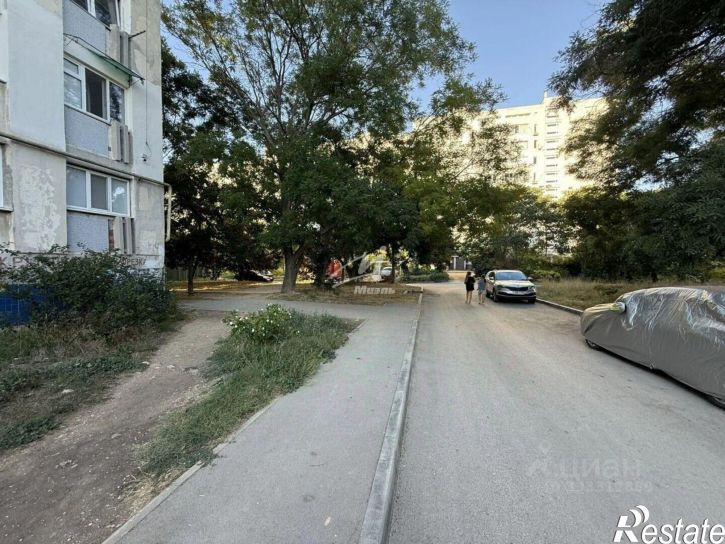 Комната ул Маршала Крылова, 8,  д. 8