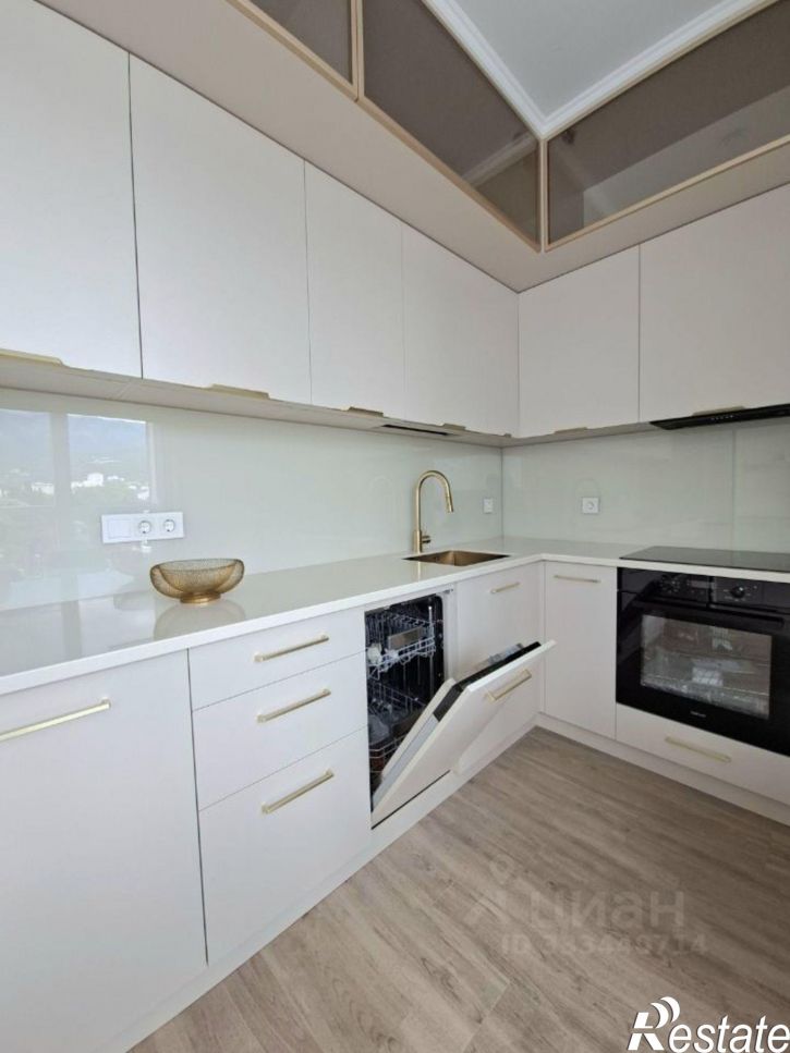 3-комн квартира Ялта, улица Соханя, 16/1