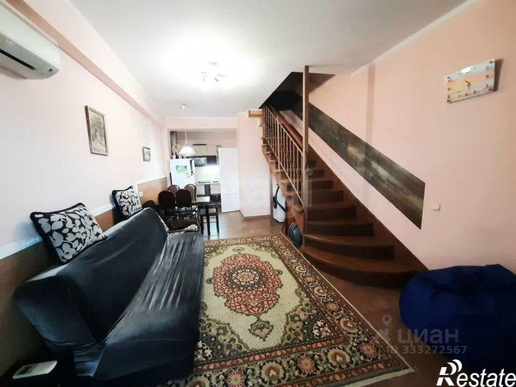 3-комн квартира Сакский район
